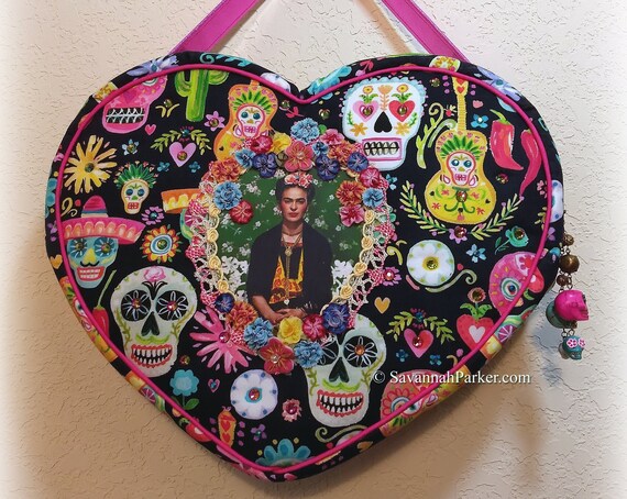 Retro Viva La Mexico/Dia de Los Muertos Heart Shaped Purse Handbag, Handsewn Piping and Binding, Jeweled Detachable Strap, Jewel Charms