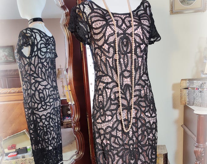 Stunning Dramatic Antique Gothic Style - Vintage All-Handmade Battenburg Lace -  FAB 1920's Art Deco "Spiderweb" Dress - Hollywood Glamour