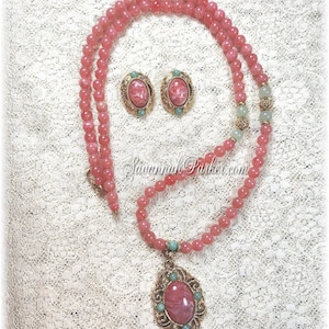 Gorgeous 2 pc Set Vintage 1980&#39;s-90&#39;s 1928 Jewelry Company - Coral and Jade Antique Inspired Filigree Necklace and Earrings