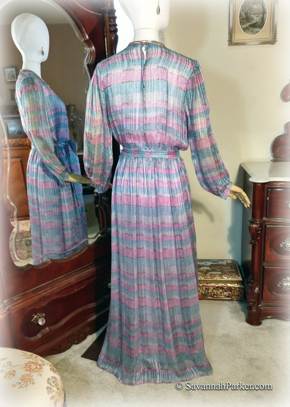 Classic Vintage Boho 70s 80s Silk Long Dress / Th… - image 4