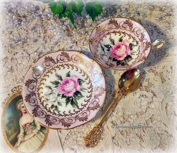 Gorgeous Rare Vintage Pink Roses/Gold Lace Lustre Foley English Bone China Set, Cup and Saucer, Handpainted, Exquisite Roses, Shabby Chic