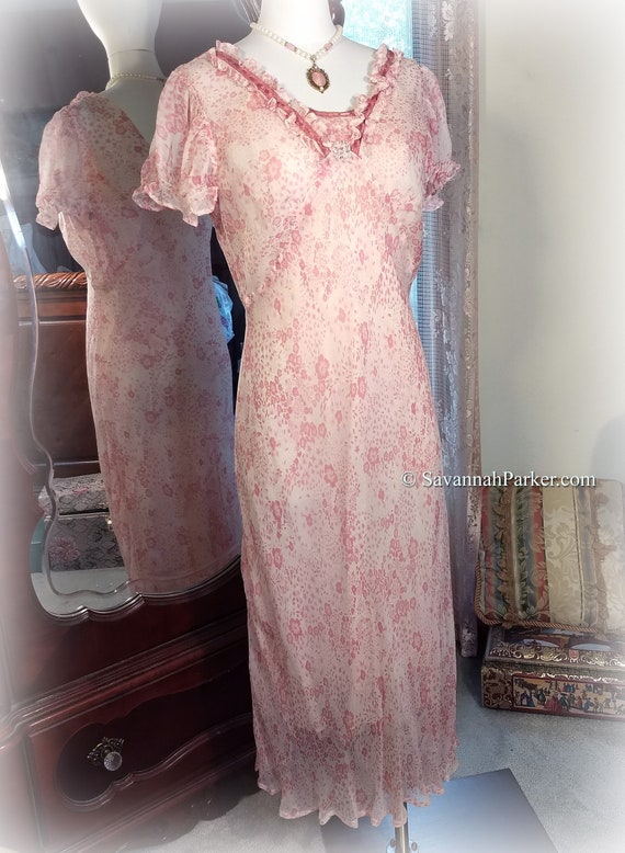 Delicious Vintage April Cornell - Pink and White Print Sheer Bias Chiffon - Garden Party Tea Dress - Cottagecore - Sweet Shabby Chic
