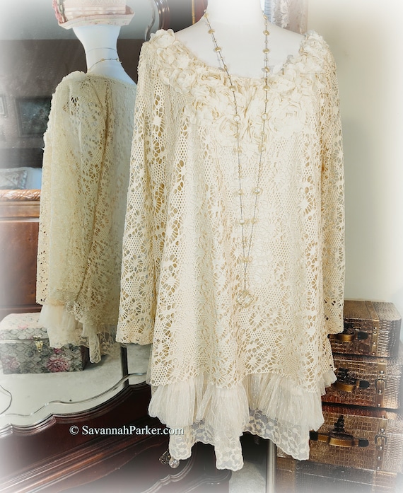 Beautiful Ivory Mixed Laces NWOT Top - Vintage 1920's-Inspired Super Feminine Lacy Layered Tunic - Appliqued Flowers - Plus Size
