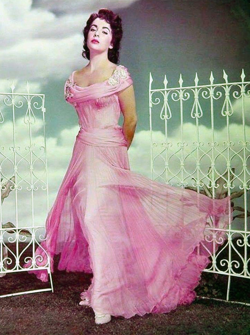 Fabulous Vintage 20s-30s Inspired Silk Chiffon Designer Nancy Johnson Raspberry Rose Pink Super Feminine Garden Party Dress