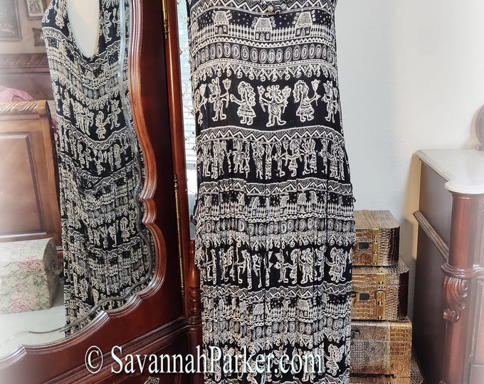 Fab Boho Vintage 90s BILA Summer Dress - Black and Ivory Boho Ethnic Print- Crinkle Rayon - Size M/L - Roomy Pockets
