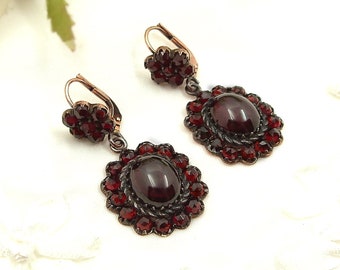 Wonderful Vintage cabochon garnet earrings rosegoldplated F240420