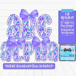 Laços florais elegantes e extravagantes, alfabeto PNG completo | Roxo azul personalizado | Camisetas de verão para presente |
