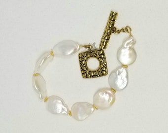 Pearl Bracelet, White Baroque Pearl Bracelet, Baroque Pearl Jewelry, Gold Fill Toggle Clasp, Gold Fill Accents, Average Wrist, Pearl Jewelry