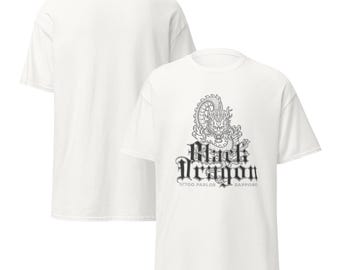 ブラックドラゴンタトゥーTシャツ、日本のインクスタイルのドラゴンT