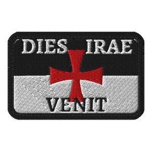 Dies Irae Venit - Vredens dag kommer (Tempelriddarflaggan) Broderad taktisk lapp med kardborreband (rektangel)