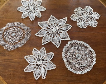 Vintage  crochet doilies, round doily, large, small, white, mix