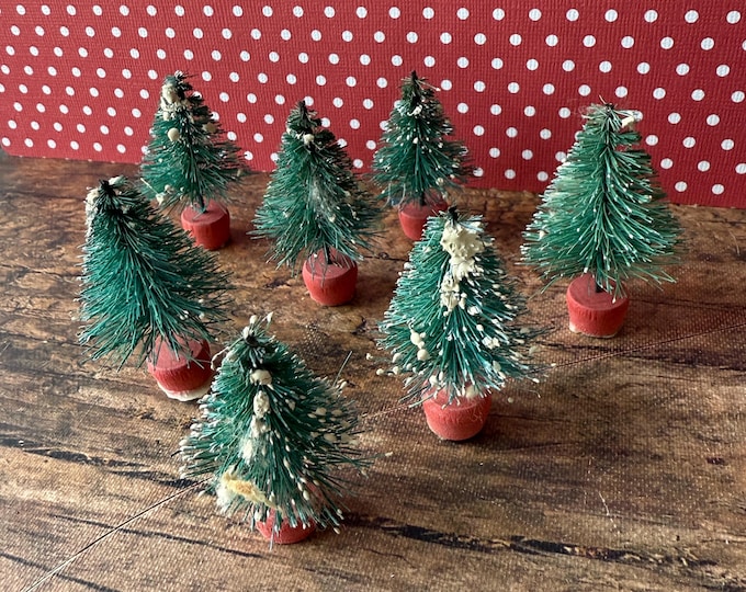 Traditional Boxed Bottle Brush Trees main image 1