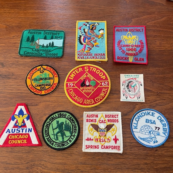 Vintage Boy Scout Badges, memorabilia - image 1