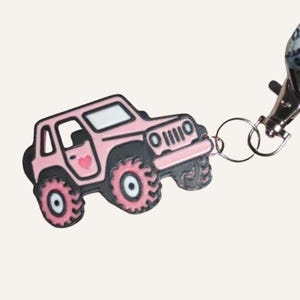Off Road Queen Keychain – Pink 4x4 Bag Accessory with Soda Tab Opener, Cute Key Ring for Long Nails