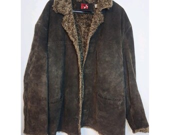 Chaqueta Marlboro Gear para hombre, de ante marrón medio, con forro de sherpa, estilo western