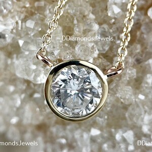 Bezel Set Moissanite Charm Necklace Women Gift Necklace Round Cut 1.50 Ct Moissanite Necklave Yellow Gold Diamond Moissanite Necklace