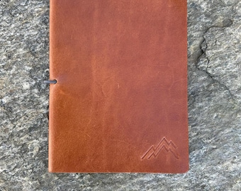 Cahier mince en cuir