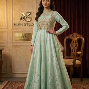 Aqua Green Luxury Modest Wedding Dress Embroidered Gown Bridesmaid Anarkali Nikkah Dress Pakistani Formal Function Wear Custom Bridal Outfit