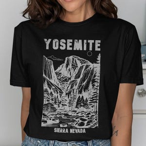 Yosemite National Park Unisex Tee, Sierra Nevada Mountains Shirt, Cozy Nature T-Shirt, Cute Outdoor Adventure Top, National Park Gift,