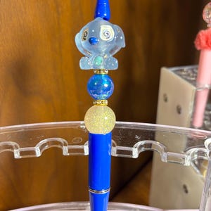 Stitch beaded pen
