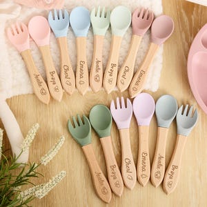 Personalized Wooden and Silicone Spoon and Fork Set,Weaning Spoon,Baby Shower Gift,Newborn Gift,Baby Meal Set,Toddler Spoon,Kids Feeding Set