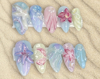 Sirène pastel à presser sur les ongles : motif étoile de mer et coquillage 3D, ongles de vacances d'été faits main