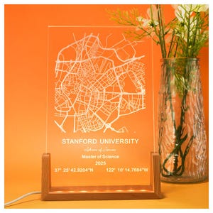 Benutzerdefinierte College / Universität Karte Nachtlicht, Abschlussgeschenke Acryl Plakette, Schlafzimmer Dekor, Abschlussdekor, personalisierte Studentenwohnheim Karte LED Plakette