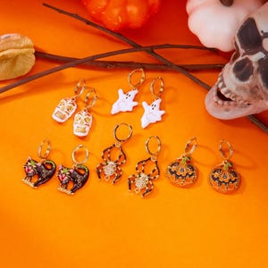 Halloween Pumpkin Ghost Skull Earring/Cute Spooky Dangle Earrings/Cartoon Acrylic/Whimsical Novelty Halloween Earring/Witch Ghost Jewelry