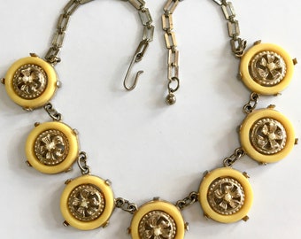 Floral Yellow Lucite Linked Necklace – Ornate Round Stations With Faux Pearls – Mid Century – 1950s