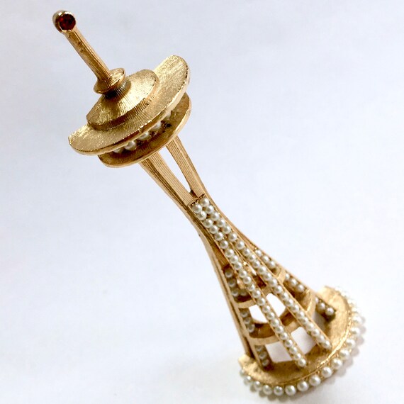 Space Needle Brooch With Faux Pearls – Retro Figu… - image 1