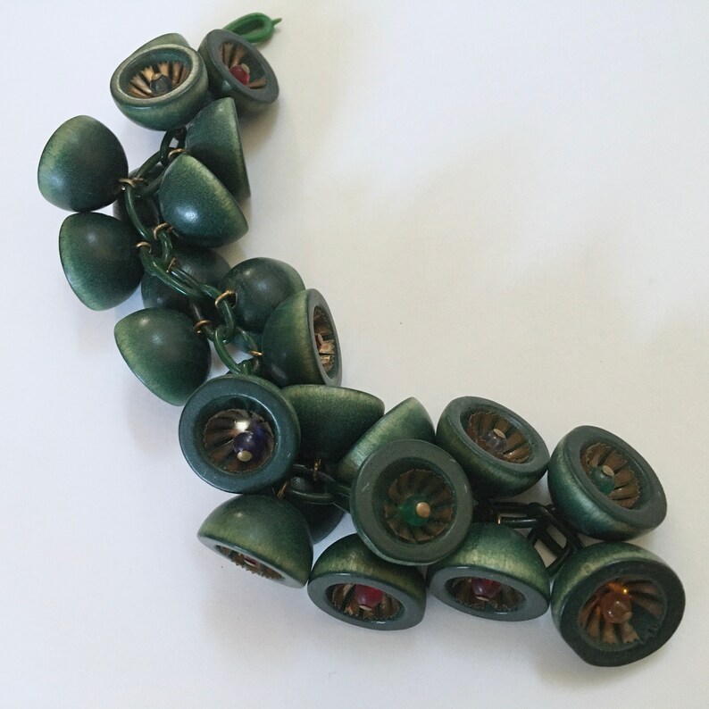 Green Wood Bell Charms Bracelet Celluloid Chain Chunky Cha Cha Early Unsigned Miriam Haskell 1940s image 5