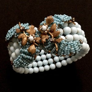 Jonné House Schrager Crescent Moon Bracelet – Turquoise Blue Glass Seed Bead – 1950s
