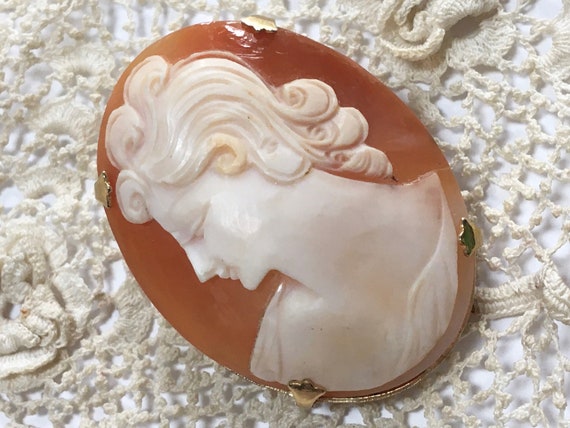 Carved Cameo Shell Portrait Brooch – Left Facing … - image 4