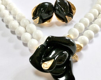 Kenneth Jay Lane Black Midnight Rose Necklace Pierced Earrings Set – KJL For Avon Lucite Roses White Double Strand – Book Piece – 1980s