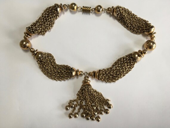 Multi Chain Tassel Necklace – Retro Gold Tone Shin