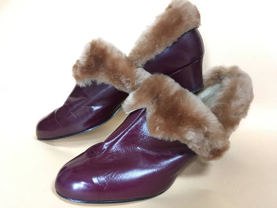 Vintage Women’s Slippers – Sheep Shearling Lined –
