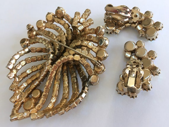 Big Sculptural AB Rhinestone Layered Brooch & Cli… - image 6