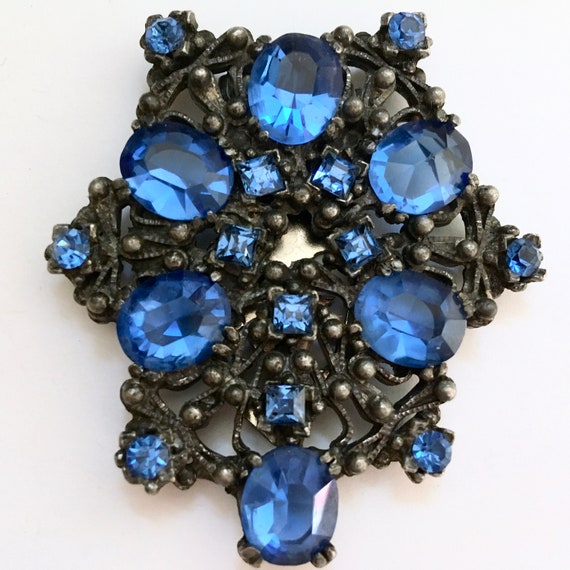 Vivid Sapphire Blue Crystal Clip Brooch – Large Ar