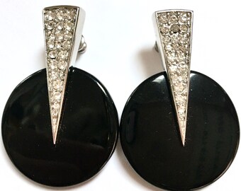 Trifari Black Lucite Pavé Rhinestone Disc Drop Earrings – Pierced Art Deco Style – 1970s