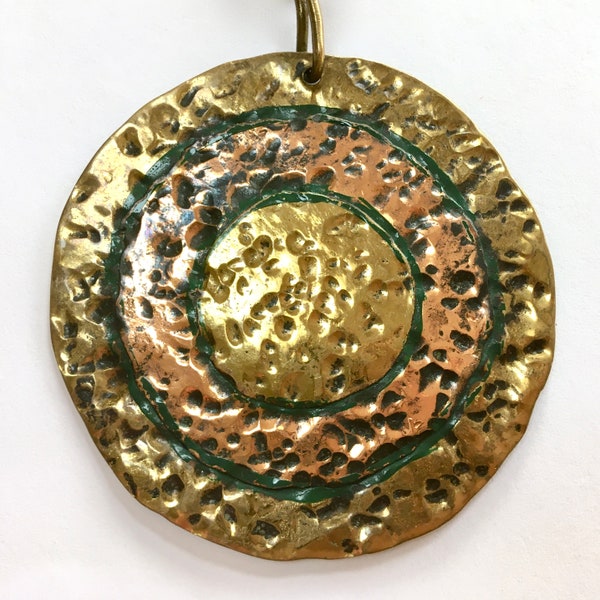 Casa Maya Large Medallion Big Links Pendant Necklace – Hammered Copper Brass Green Enamel – Mexico Mid Century – 1960s