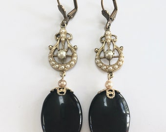 Victorian Revival Faux Pearl & Black Onyx Pendant Earrings – Long Pierced Dangles – 1970s