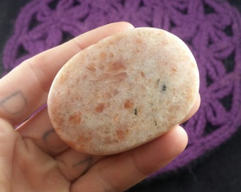 Sunstone Palmstone Gallet Crystal Stones Crystals Palm Sun Stone Shimmer Schiller Orange solar plexus sacral sunny chakra