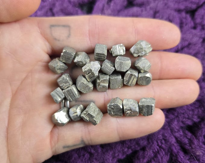 Pyrite Small Rough 24 Pyrite Cubes Crystals Raw Grid Crystal Gold Natural Stones Small ...