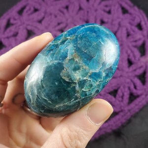 Blue Apatite Palmstone Gallet Crystal Stones Crystals Palm stone Natural shimmer gemmy blue throat chakra image 5