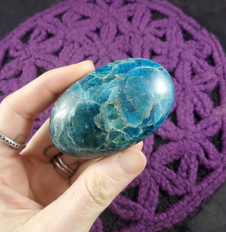 Blue Apatite Palmstone Gallet Crystal Stones Crystals Palm stone Natural shimmer gemmy blue throat chakra image 4