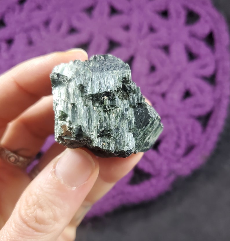 Actinolite Blade Crystal Raw Stones Natural Crystals Rough green Namibia image 2