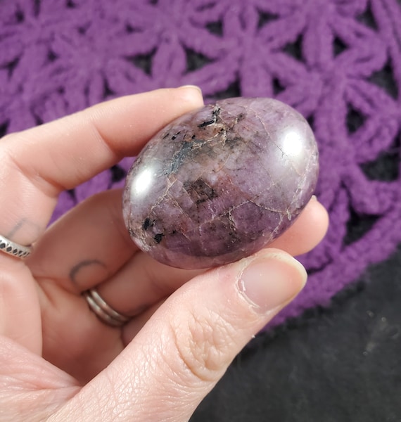 Star Ruby Palmstones Star Ruby Palmstones