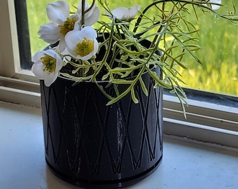 3D Printed Planter, Geometric Plant Pot, Modern Home Decor, Small Tabletop Planter, 4 5 Inch Pot, Indoor, Paintable, Large X-Pattern