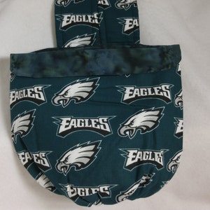Stay Put Pouch  Remote Control Caddy Eagles Football