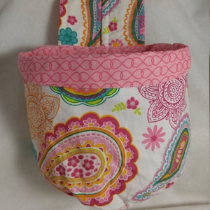Stay Put Pouch  Remote Control Caddy Paisley